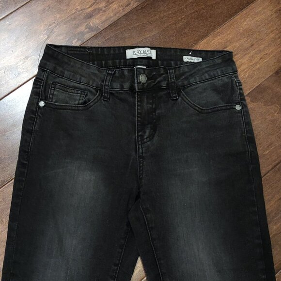 Judy Blue Black Tassel Hem Cropped Fit Mid Rise Jeans SIZE 5/27 - Picture 3 of 6